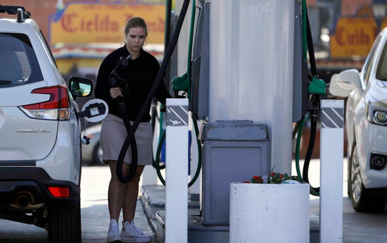 ABŞ-da benzin qiymətləri tarixi maksimumu ötdü