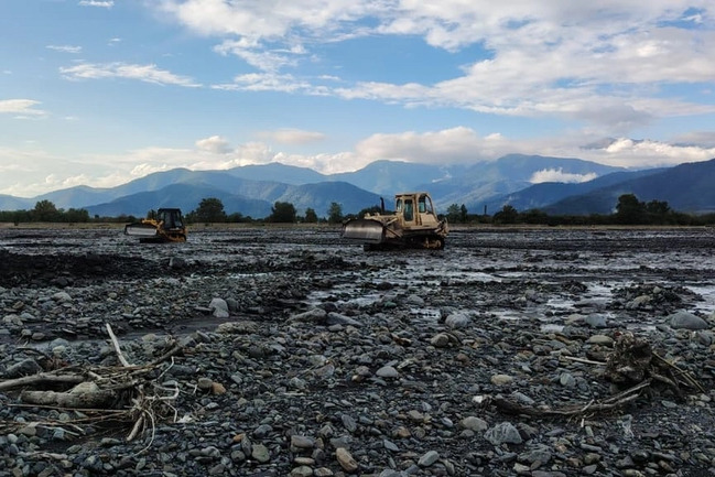 Zaqatalada dağ çaylarına ağır texnikalar cəlb olunub, nəzarət tədbirləri artırılıb