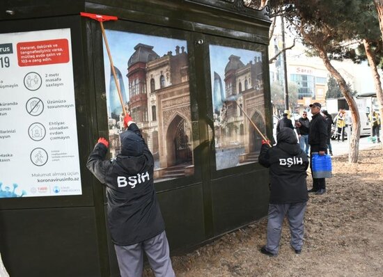 Bu gün Bakının 370 küçəsi yuyulub - FOTO