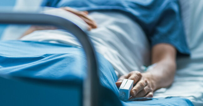 Bakıda xəstəxanada DƏHŞƏT: tibbi spirtlə özünü yandırdı