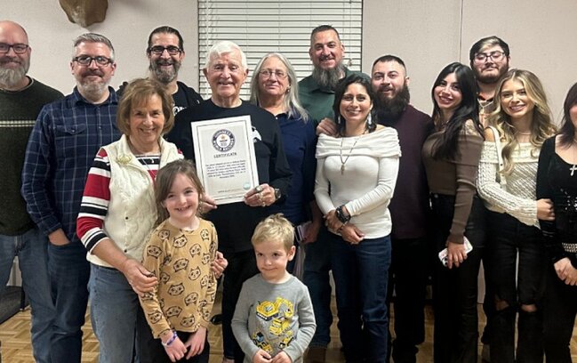 Övladlığa götürülən ən yaşlı insan oldu