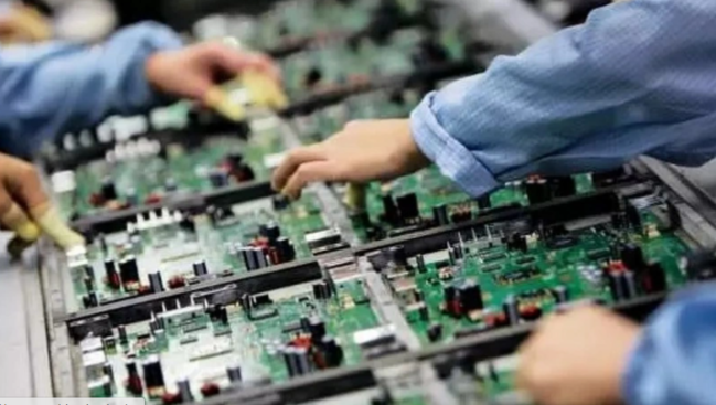 Azərbaycan Türkiyədən elektrik məhsulları idxalına çəkdiyi xərci cüzi azaldıb