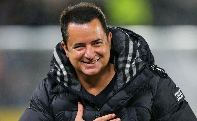 Acun ondan üzr istədi