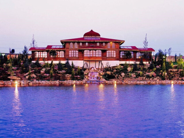 Adnan Oktarın 5 milyardlıq mülkü müsadirə olundu: Siyahıda nələr VAR? - FOTO