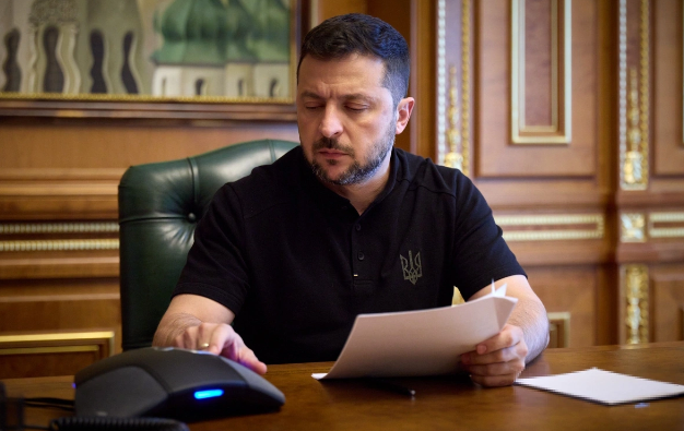 Zelenski Rusiyaya qarşı yeni sanksiyalar elan etdi