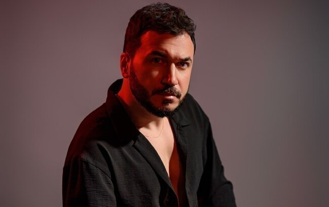 "Məgər diploma baxan var?"