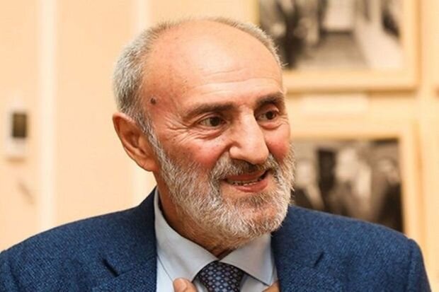 Akif İslamzadə: "Təəccüb, sevinc və təşəkkür hissi keçirirəm" - AÇIQLAMA