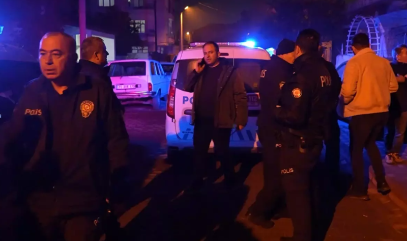 Mübahisə etdiyi qardaşını bıçaqlayıb öldürdü