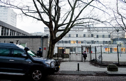 Amsterdamda yəhudi məktəbində partlayış oldu