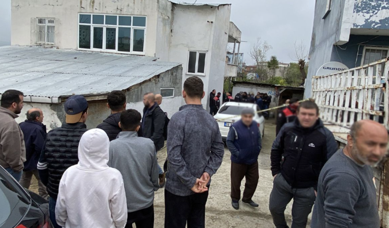 Anasını öldürüb eyni silahla intihar etdi - VİDEO