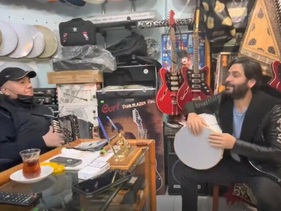 "Noldu, Paşinyan?" deyən aktyorun Bakıdakı bu görüntüləri hamını heyrətləndirdi - VİDEO