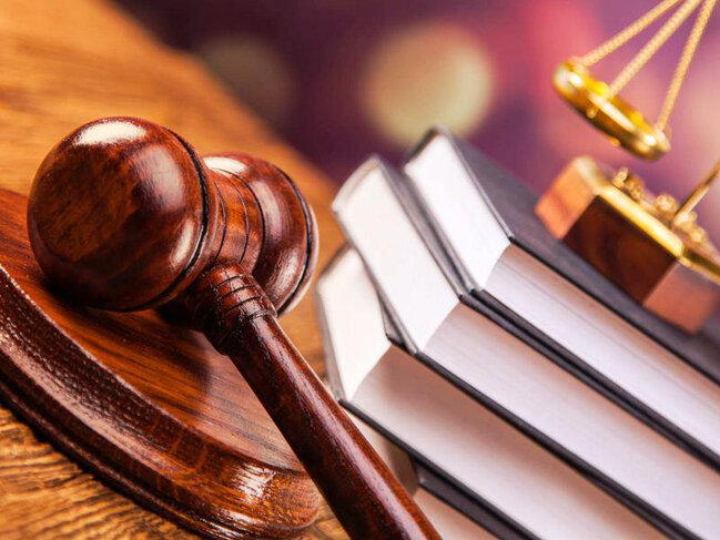 Arvadını öldürmək istəyən mədəniyyət evi işçisinə ağır cəza: "Onu namus üstündə bıçaqladım"