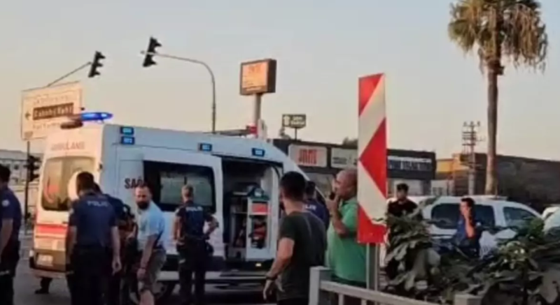 Ata oğullarını və dostlarını tüfənglə yaraladı