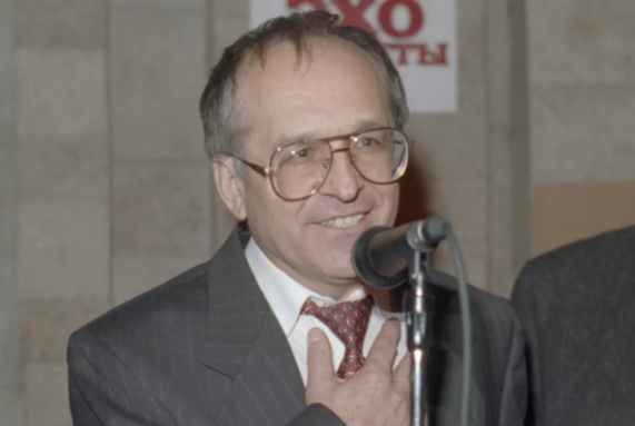 Keçmiş baş redaktor özünü öldürdü