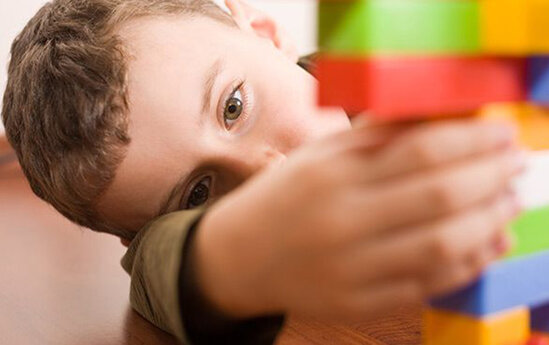 Uşağın autizm sindromlu olduğunu hamiləlikdə bilmək olar?