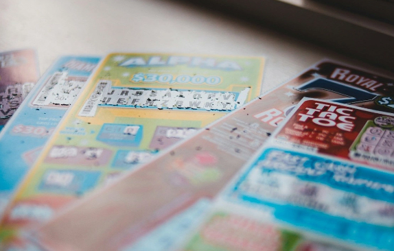 Avstraliyada milyonlarla dollarlıq lotereya qalibi bir ildir axtarılır