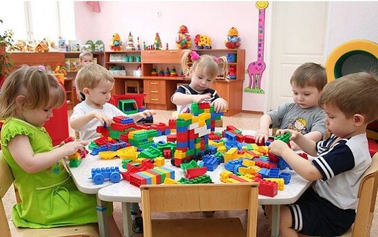 Azərbaycanda dövlət və özəl uşaq bağçalarının sayı AÇIQLANDI