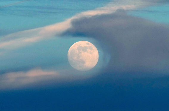 Bu həftəsonu Ay kiçiləcək