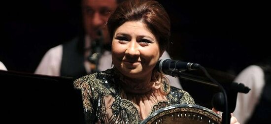 Prezident Aygün Bəylərə ev bağışlayıb