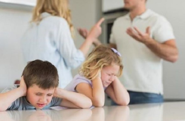 Ailə daxilində tez-tez yaranan münaqişələr nədən qaynaqlanır? - AÇIQLAMA