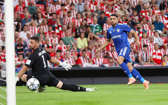 "Qarabağ"ın liqa mərhələsində ilk məğlubiyyəti - Yenilənib+Video