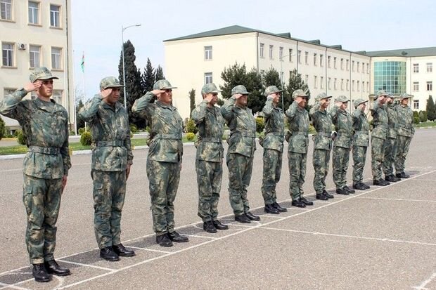 Müdafiə Nazirliyi gənc əsgərlərin ailə üzvləri və yaxınlarına müraciət etdi - FOTO