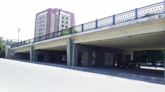 Bakının məşhur prospektində körpü niyə sökülmədi? - RƏSMİ CAVAB