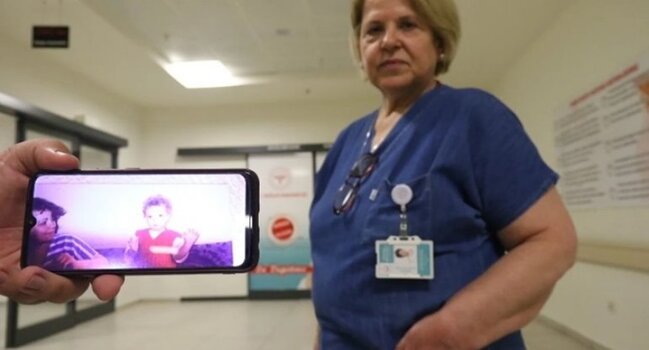 Öz kürəkəninin doğuşunda iştirak etdi - FOTO