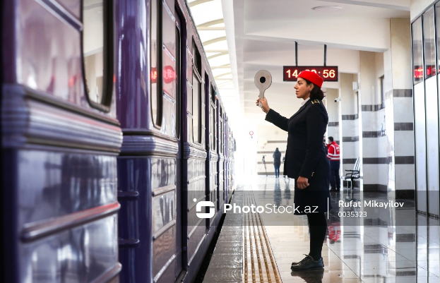 Metro sərnişinlərinin sayı azalıb, avtomobil istifadəçilərinin sayı artıb - 10 ayın statistikası