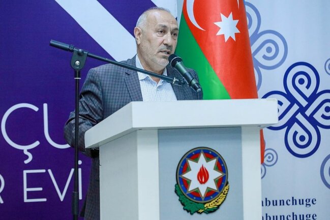 "Müasir dövrdə informasiya mühiti və sosial çağırışlar fonunda gənclər arasında mənəvi dəyərlər" mövzusunda tədbir keçirilib