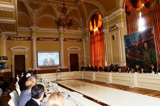 Bakı Şəhər İcra Hakimiyyətində şəhid ailələri ilə görüş keçirilib