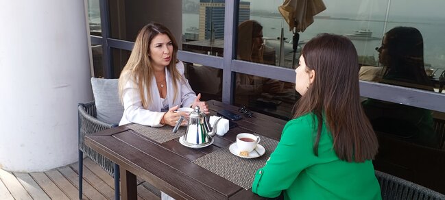 "Ən yaxın dostlarım anam, ailəm və qızlarımdı" - Aysel Süleymanova ilə SƏMİMİ MÜSAHİBƏ