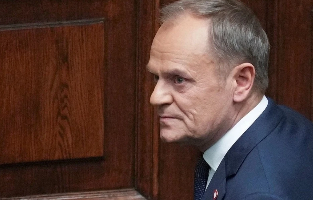 Polşada baş nazirin Yeni il çıxışı qalmaqal yaratdı