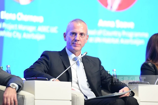 Florian Zenqstşmid: "Bölgələrdə yeni turizm mərkəzləri formalaşdırılır"