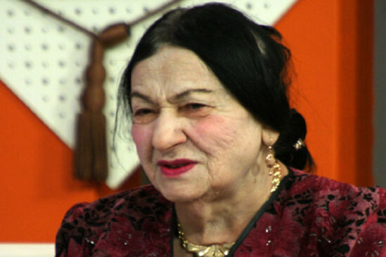 İntim fotoları yayıldı, ruhi xəstə oğlunun ölümünü ondan gizlətdilər, "qoymayın ölüm" deyib imdad dilədi...