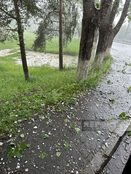 Şuşaya dolu yağır