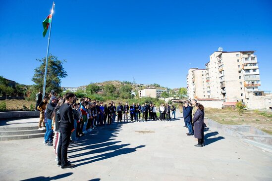 Şəhid övladları Şuşada ağac əkdilər - FOTO