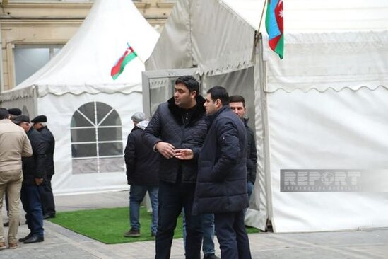 Tehrandakı səfirliyə terror hücumu nəticəsində həlak olan Orxan Əsgərovun yas mərasimi davam edir - FOTO