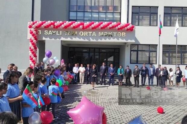 Heydər Əliyev Fondunun Qaxda inşa etdiyi məktəb istifadəyə verilib - FOTO