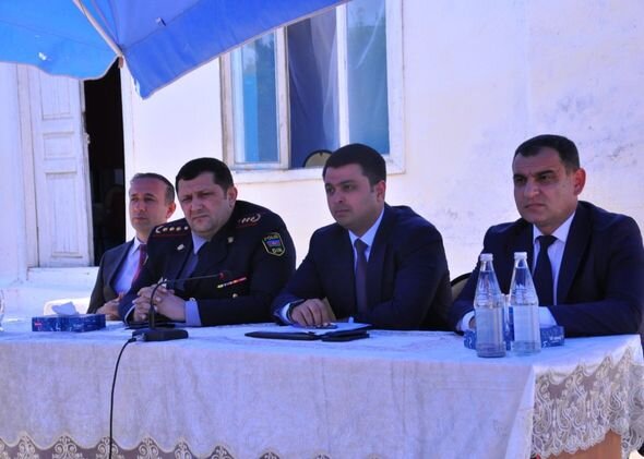 Polis rəisi işdən çıxarıldı - FOTO