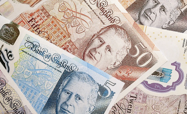 Britaniya siyasi tarixində ianə rekordu - Sahibkardan partiyaya görünməmiş dəstək