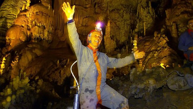 Zamanı dayandıran alim: 134 metr dərinlikdə, 180 gün qaranlıqda psixoloji sınaq (FOTO)