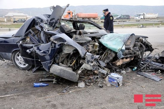 Azərbaycanda ağır qəza: Ölən və yaralananlar var - YENİLƏNİB - FOTOLAR