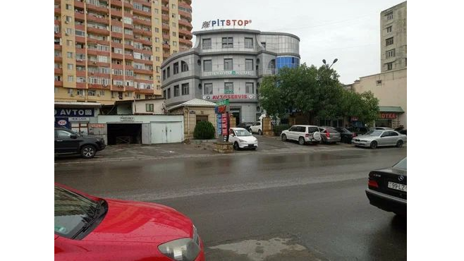 Kiçik nasazlıq böyük problemə çevrildi: Bakıda yerləşən avtoservis sürücünü 6500 manat ziyana saldı - ŞİKAYƏT