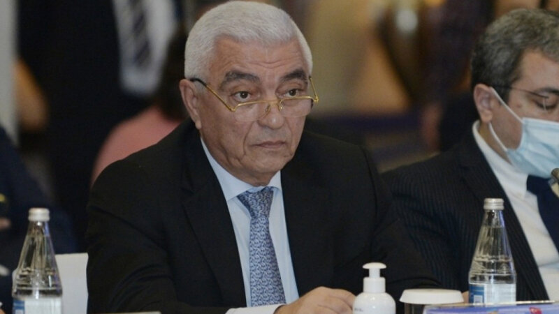 Balababa Rzayev sabiq aparat rəhbərinə yeni vəzifə verdi (FOTO)