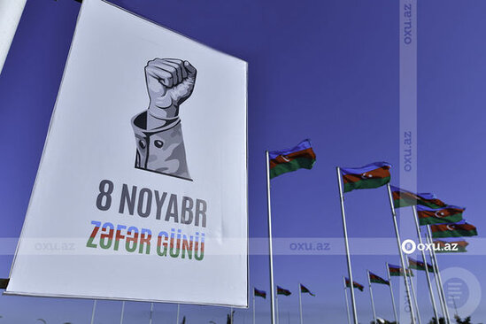 Bakı Zəfər bayramına hazırlaşır - FOTOREPORTAJ