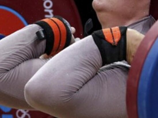 Tanınmış idmançısı ölkəni tərk etdi - FOTO