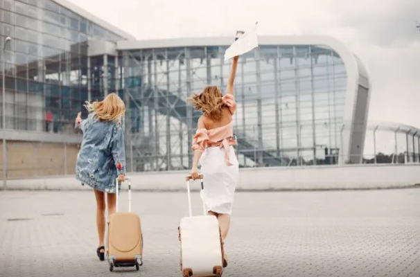 Bahalı səyahət haqlarından necə yayınmaq olar? - Avropadakı ən qəribə 12 cərimə