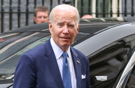 ABŞ-ni əslində kimlər idarə edib? - Bayden haqqındakı kitabda şok faktlar