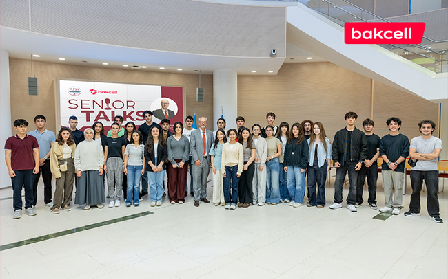 Bakcell-in baş icraçı direktoru ADA Universitetinin tələbələri ilə görüşüb